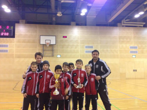 E1 wird 4. in Tirol und ein Milbe bester Spieler